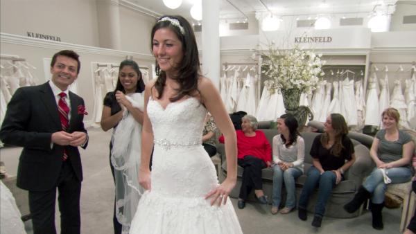 Tracy Say Yes To The Dress Kentucky All In The Family | Say Yes To The Dress | Videos | discovery+