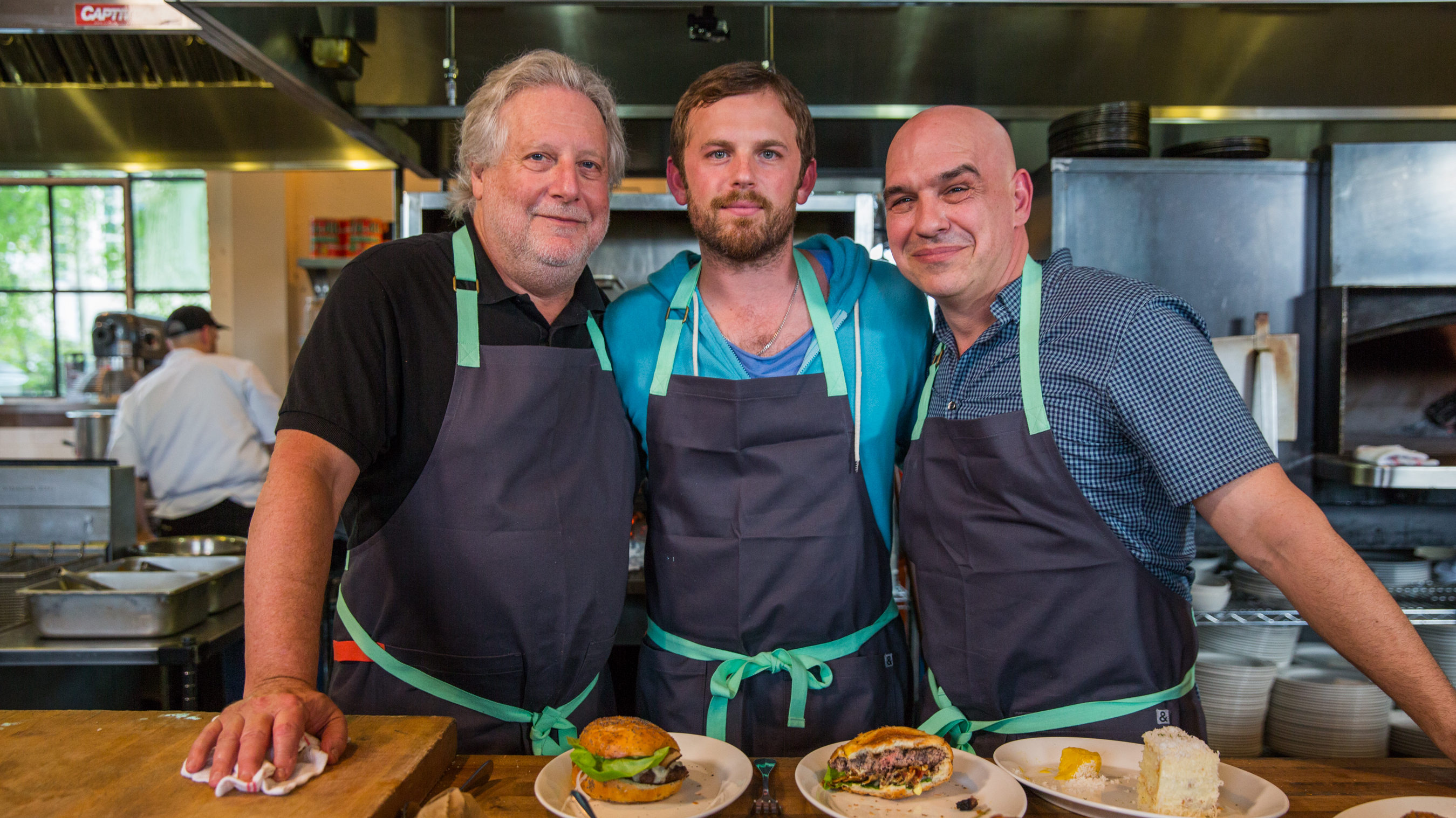 {E}04: Finger-Licking Good