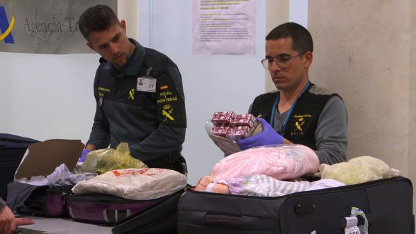 Episode 7 | Border Control: Spain | Videos | discovery+