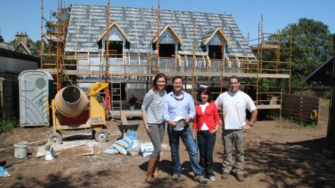 {E}04: Offler Spence