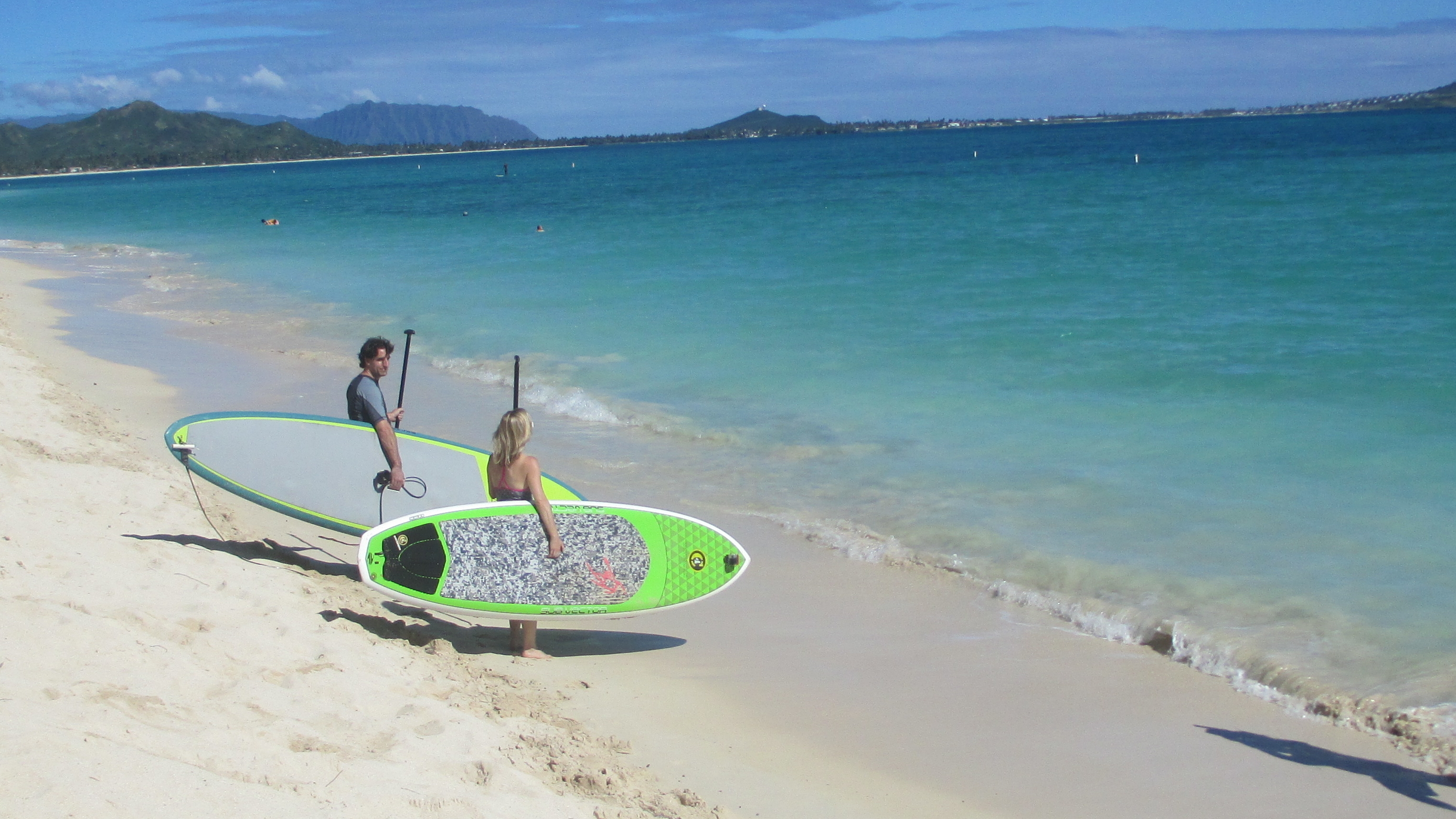 Photographers Move To Oahu