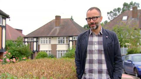 {E}07: 1930s / Surbiton