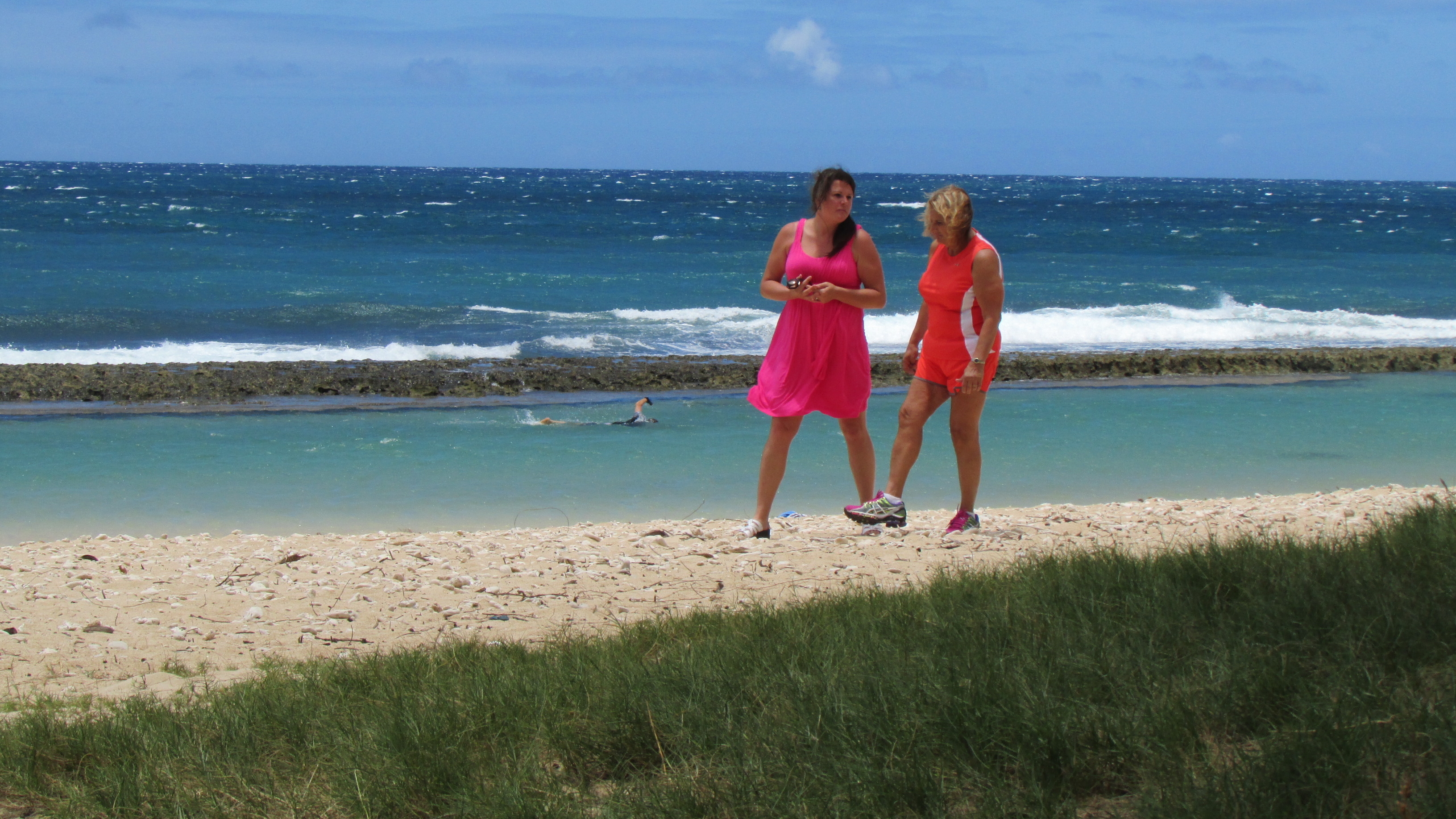 {E}13: So Long Florida, Aloha Maui