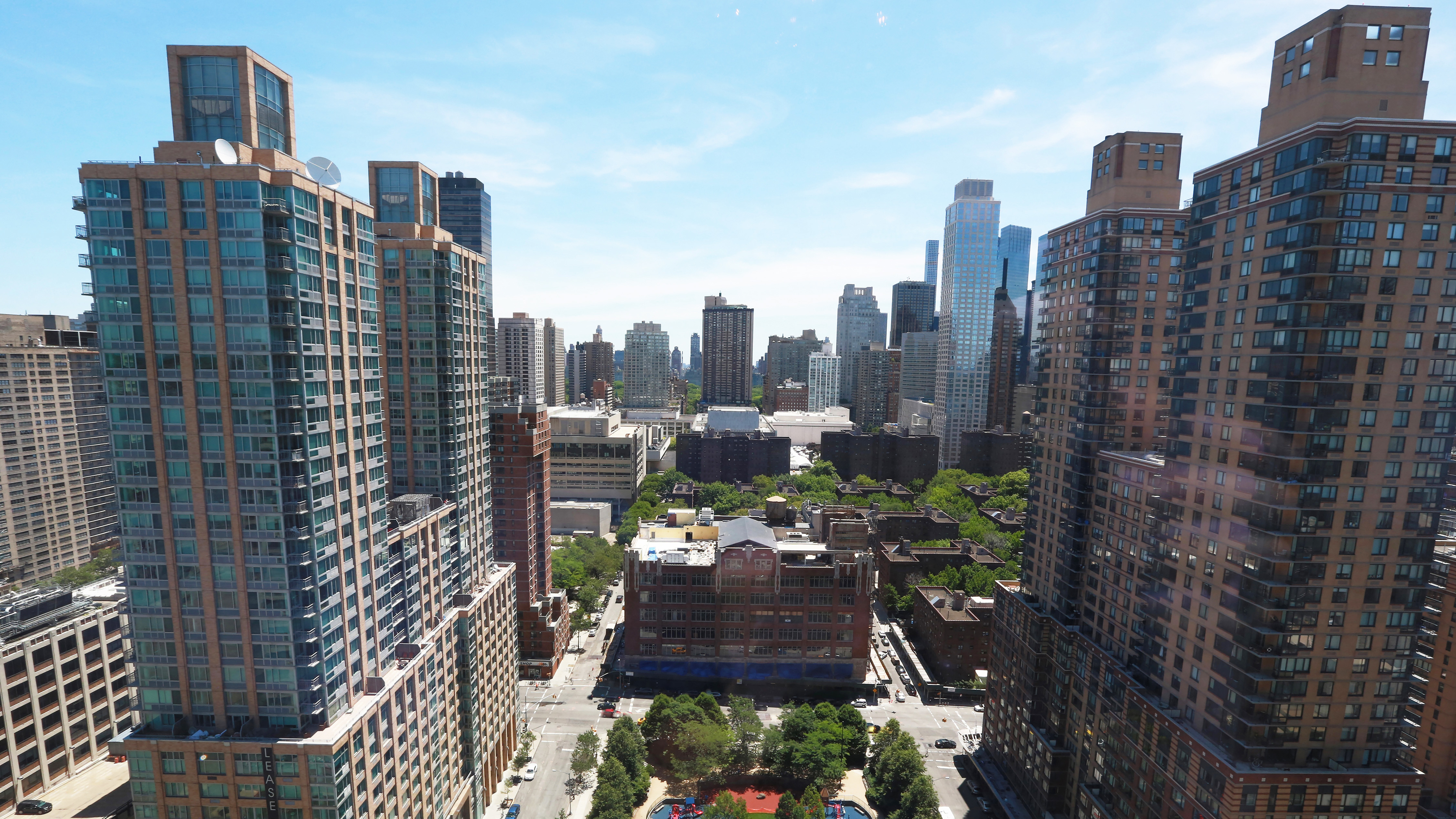 {E}18: Lovers Haven Miami 