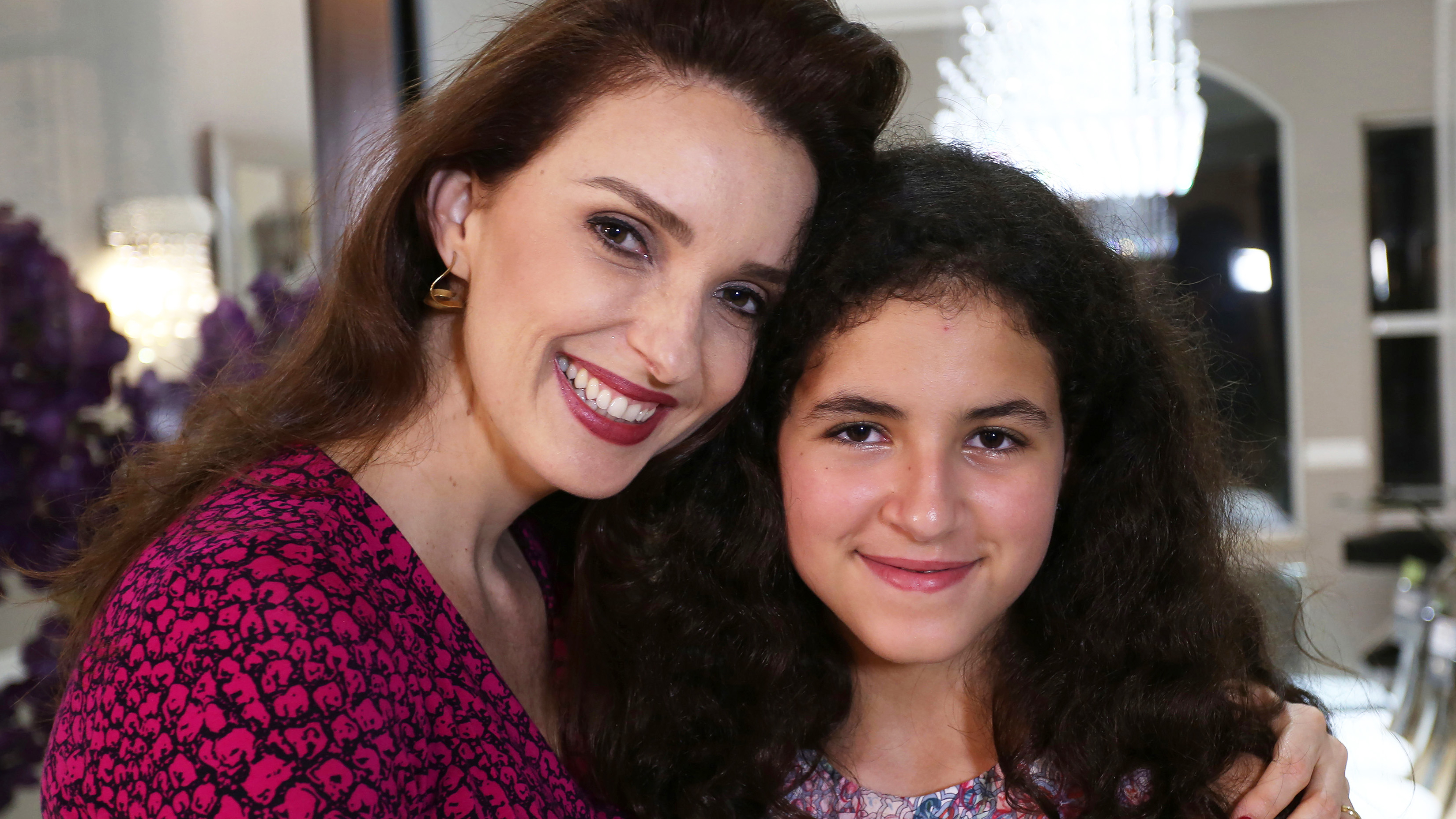 {E}17: Waterfront Estate Miami 