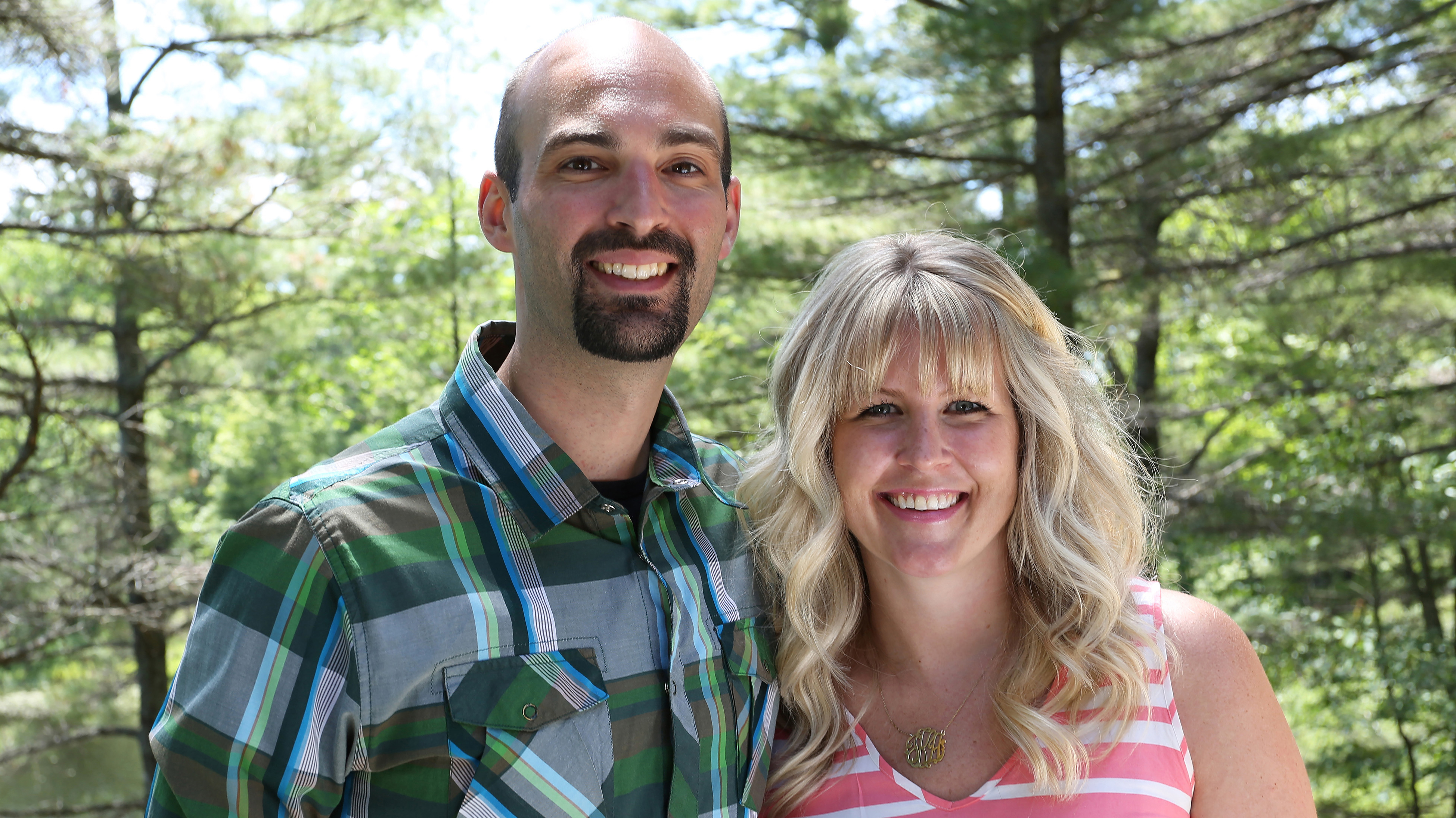 {E}07: Lakefront Cabin Muskoka