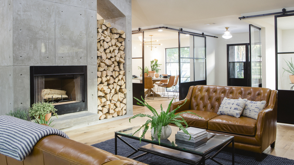 {E}10: Traditional Goes Ultra Modern