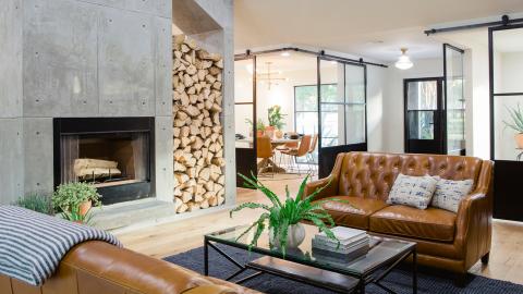 {E}10: Traditional Goes Ultra Modern