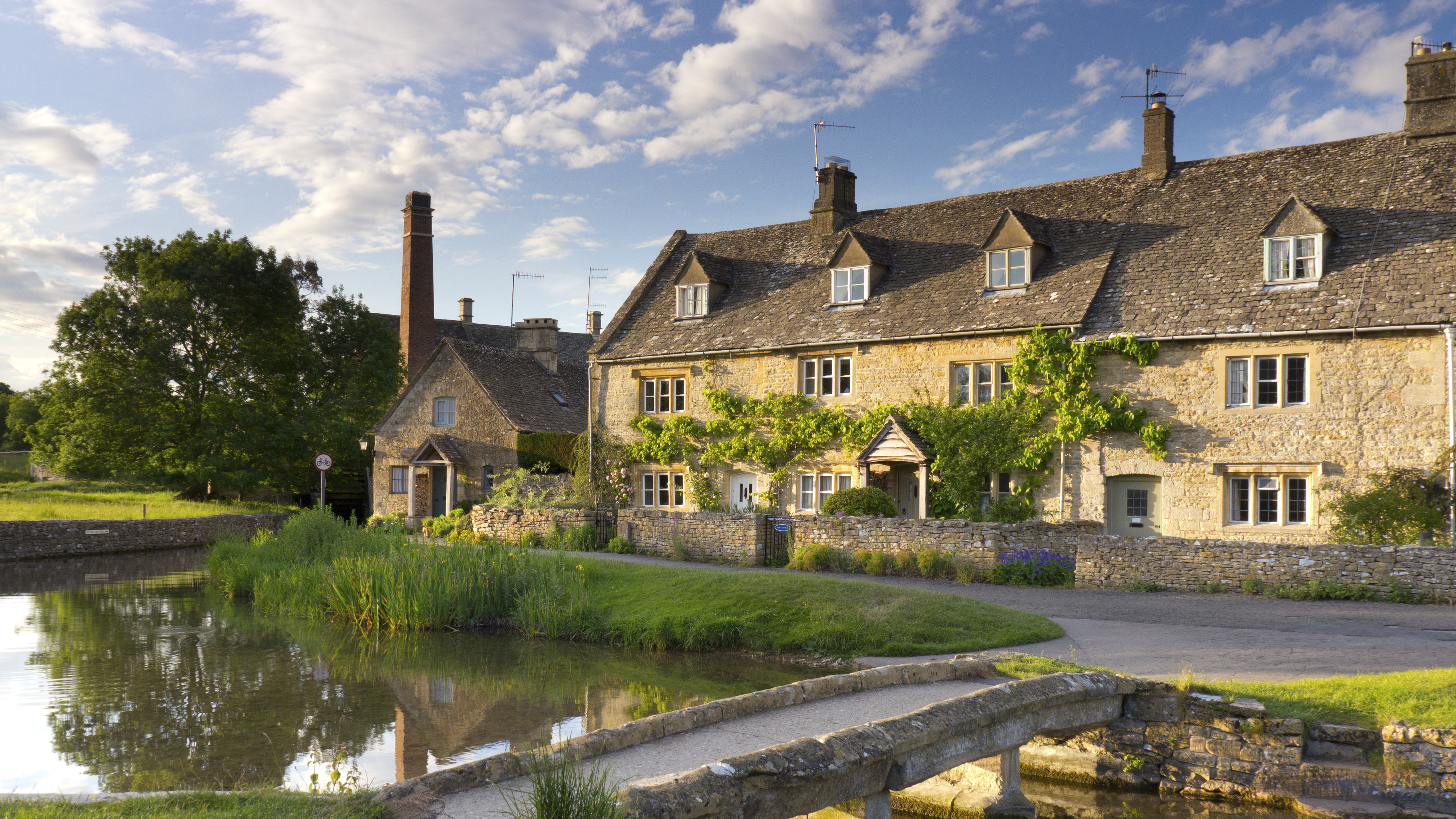 {S}15.{E}10. Episode 10