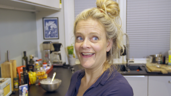 Henriette Steenstrup | 4-stjerners Middag | Videos | discovery+