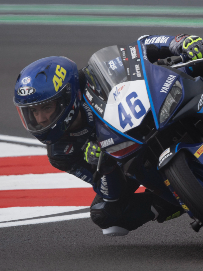 17 10 Storbritannien Lopp 2 moto racing 7 13 D