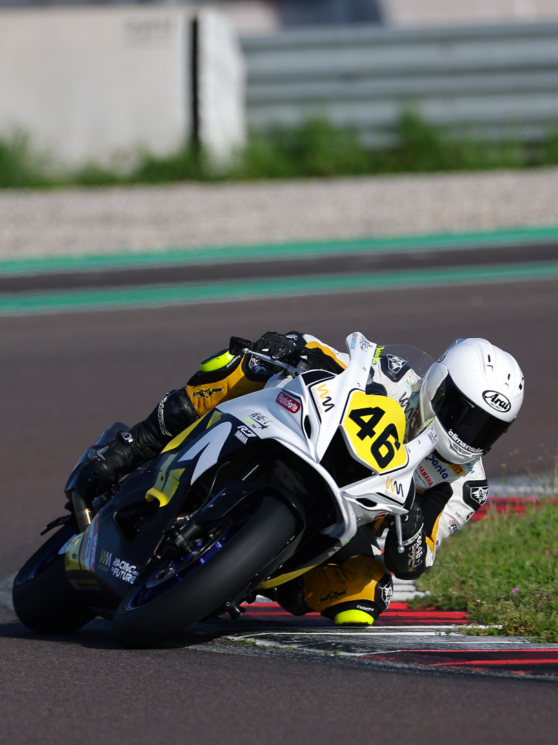 12 10 Ungern Lopp 2 moto racing