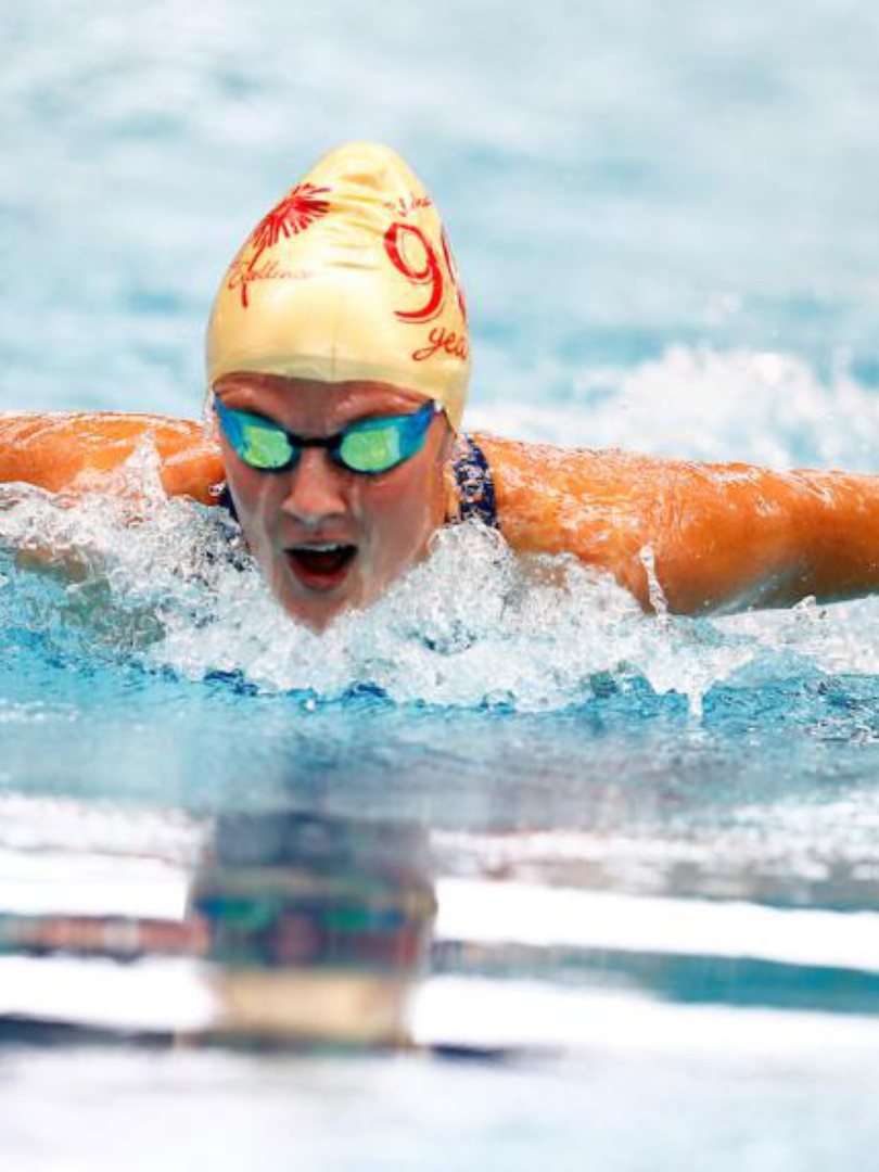 19 00 The FISU Games Simning simning 7 18 D